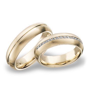 Wedding rings of 14K grass with Breuning diamonds 001510
