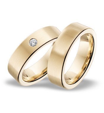 Wedding rings of 14K grass with Breuning diamonds 001570
