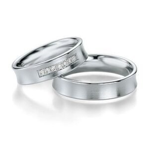 Platinum wedding rings with Breuning diamonds 090780